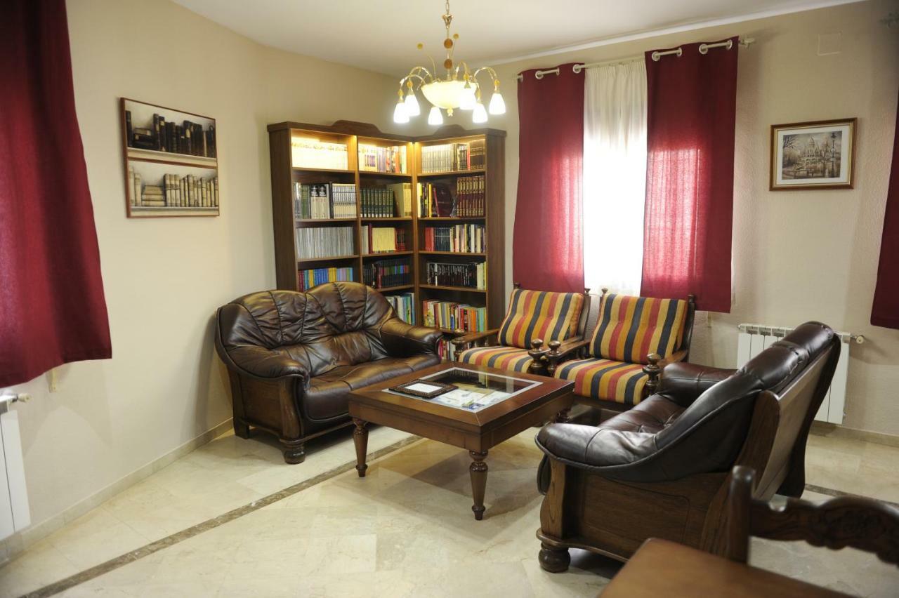 La Biblioteca Holiday home Almagro